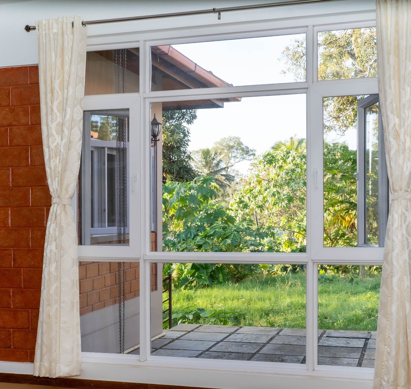 TwinSash Windows